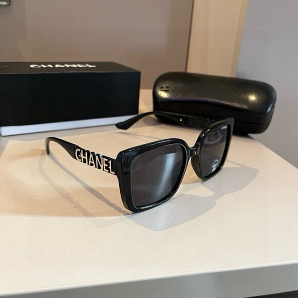 CHANEL Women's Black Square Sunglasses - Picture 1 of 7